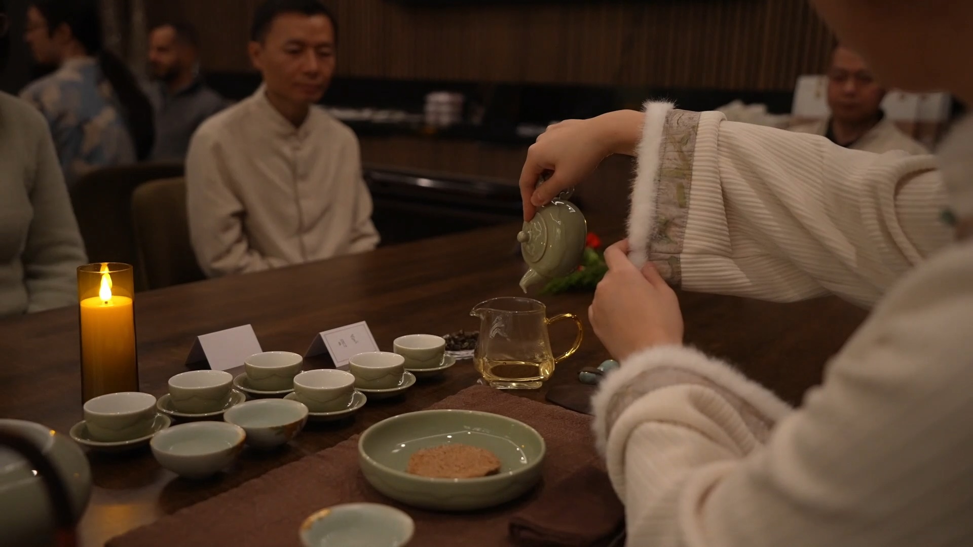 Tea circle in progress